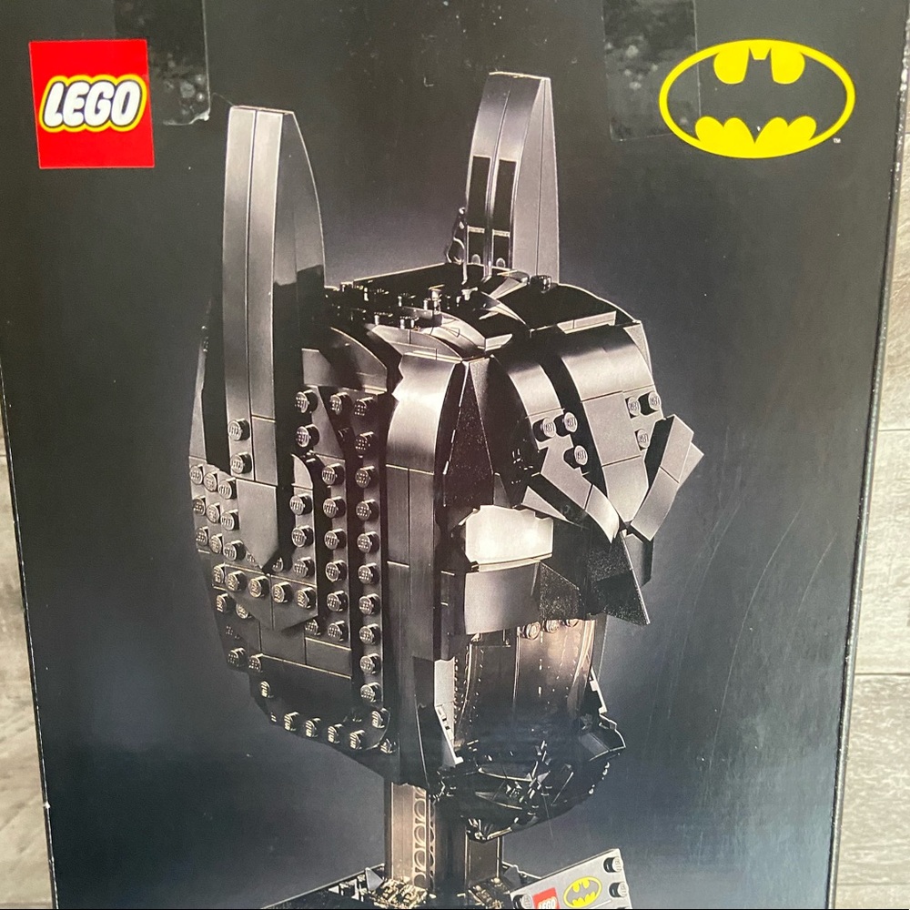 Brand new Newest LEGO Batman superhero head collection. Never opened brand new
